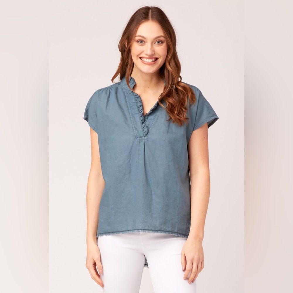 Wearables Belita Ruffle Split V Neck Linen-Blend Short Sleeve Raw Hemline Top XS